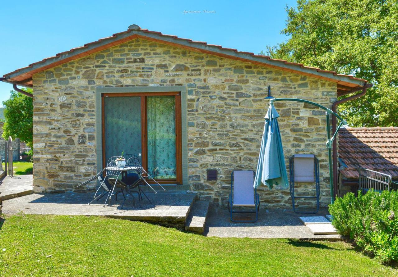 קיוזי דלה ורנה Agriturismo Vezzano מראה חיצוני תמונה
