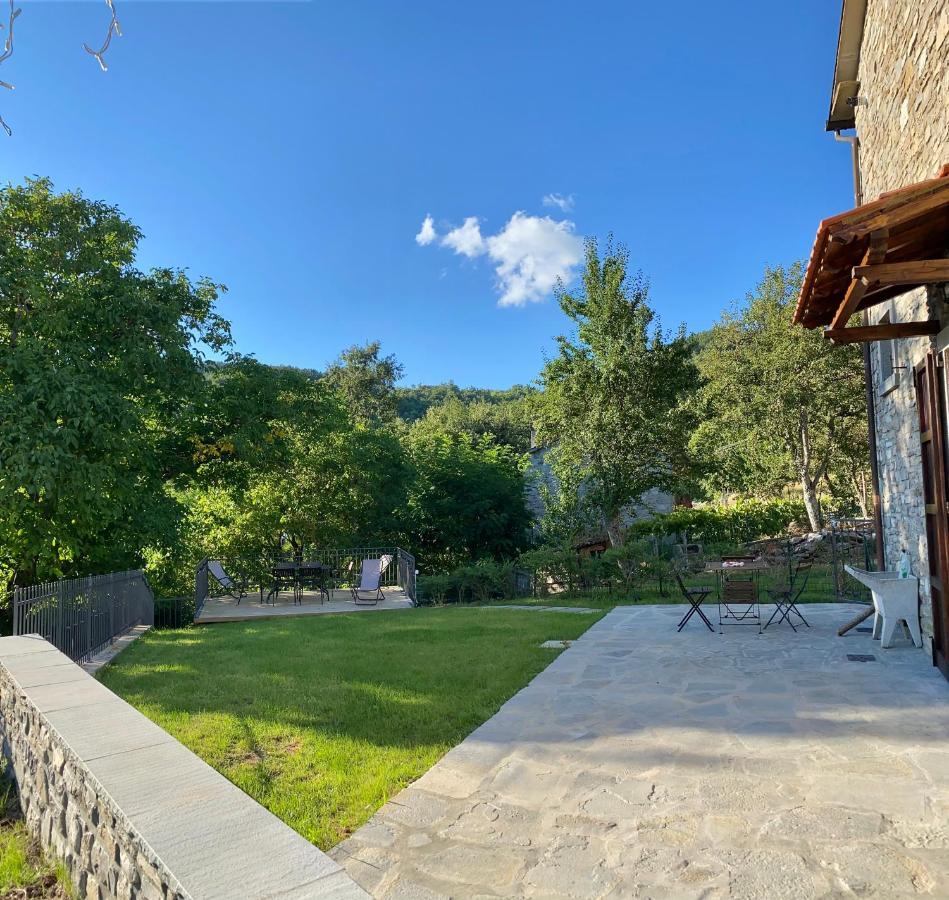 קיוזי דלה ורנה Agriturismo Vezzano מראה חיצוני תמונה