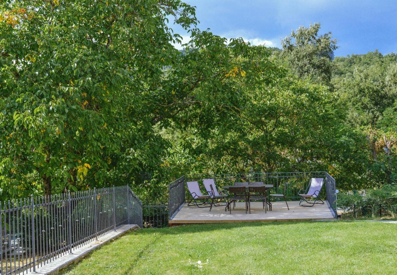 קיוזי דלה ורנה Agriturismo Vezzano מראה חיצוני תמונה