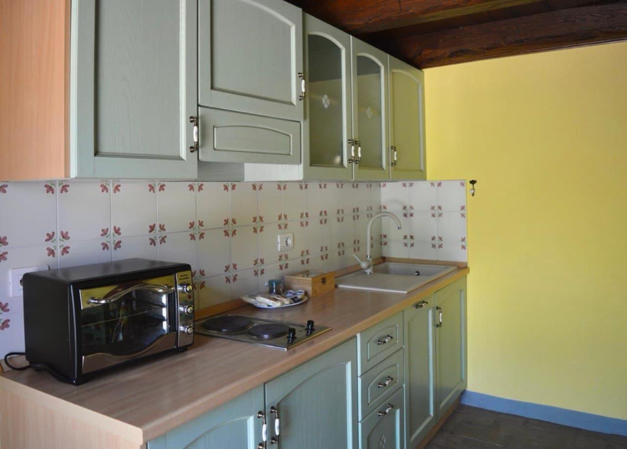 קיוזי דלה ורנה Agriturismo Vezzano חדר תמונה