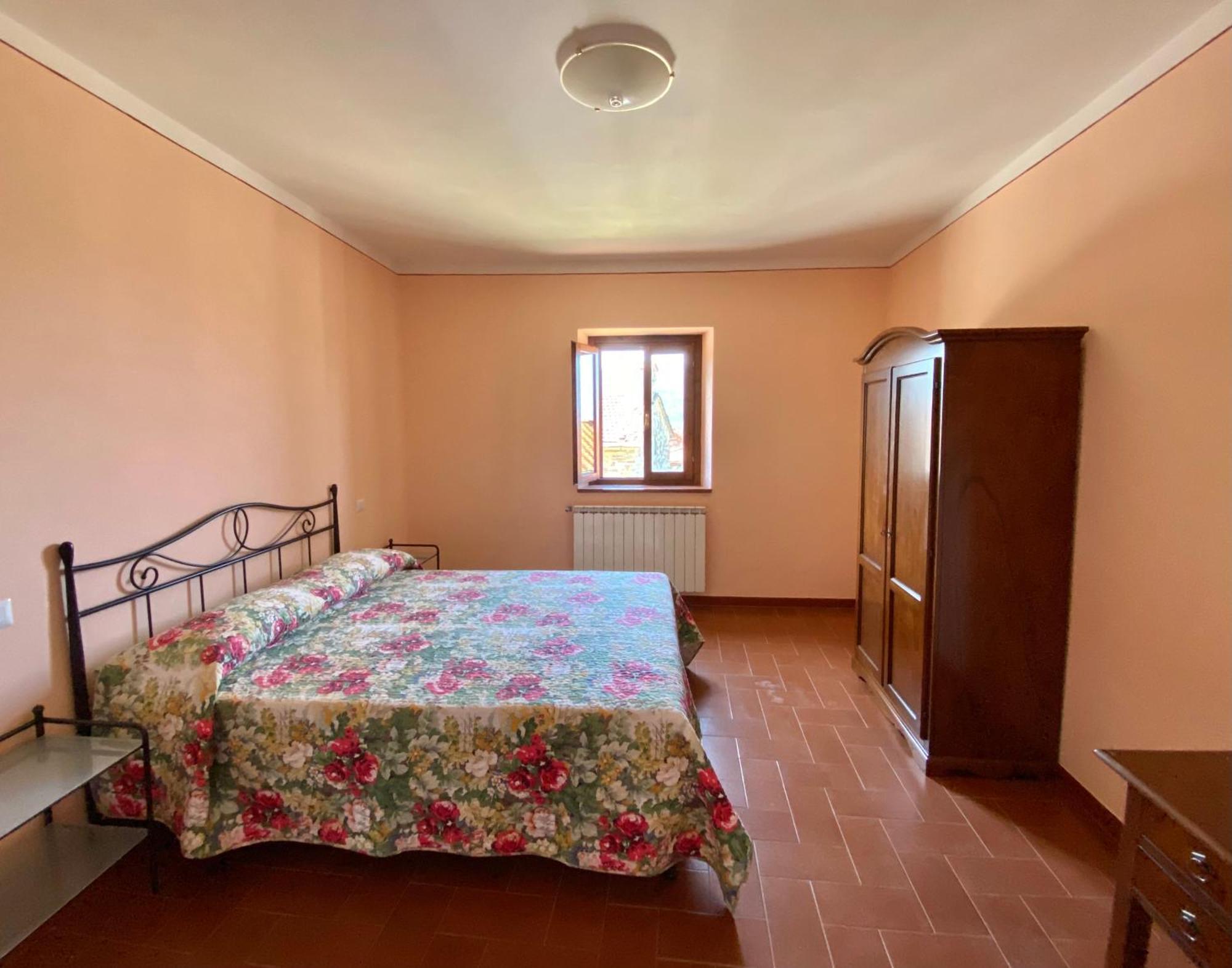 קיוזי דלה ורנה Agriturismo Vezzano מראה חיצוני תמונה